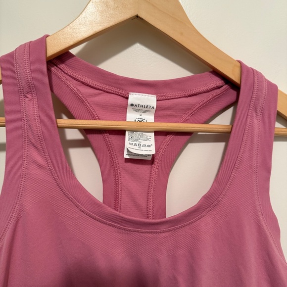 Athleta momentum tank top - Picture 2 of 4
